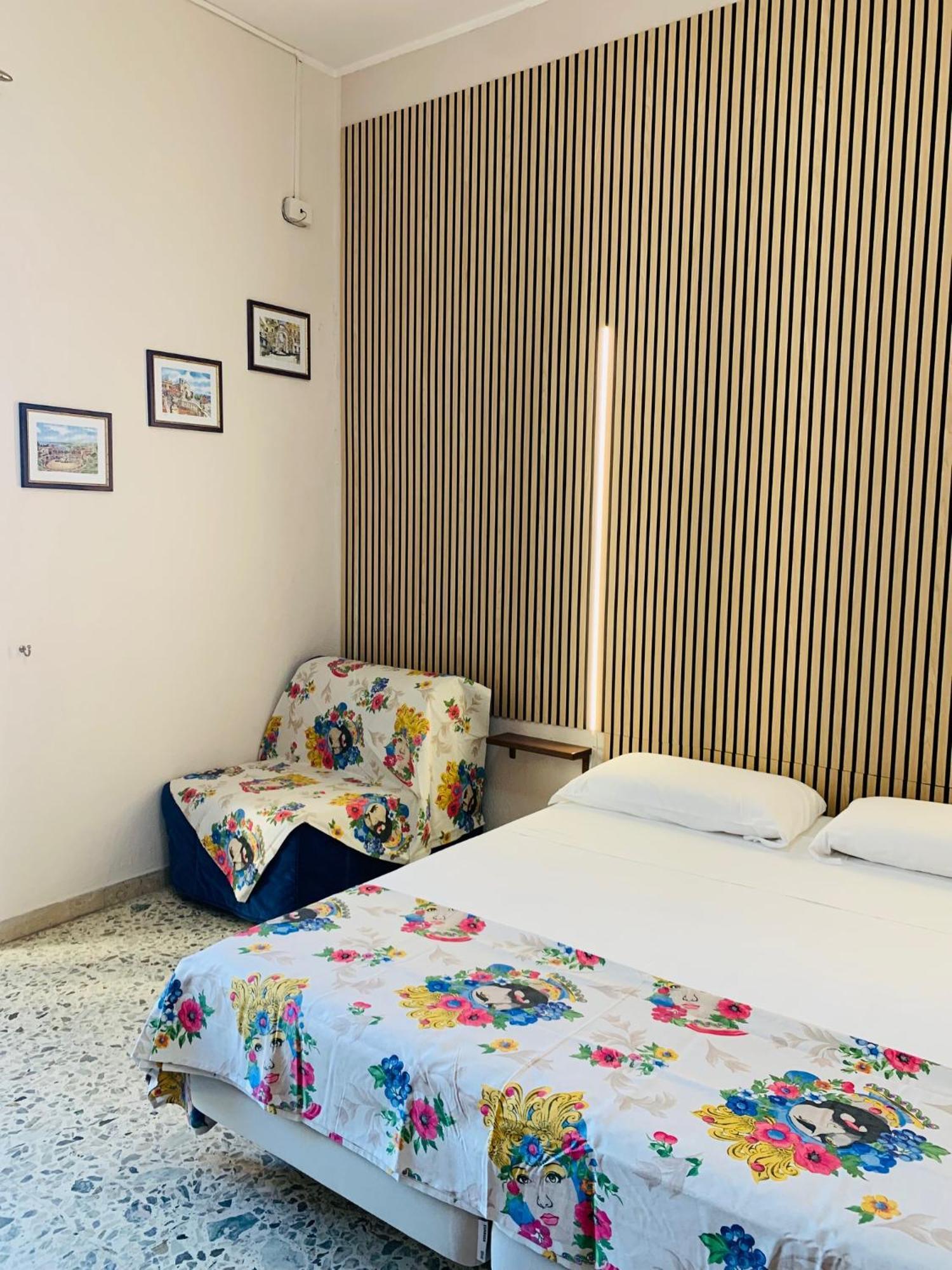 Casa Melany Appartement Taormina Buitenkant foto