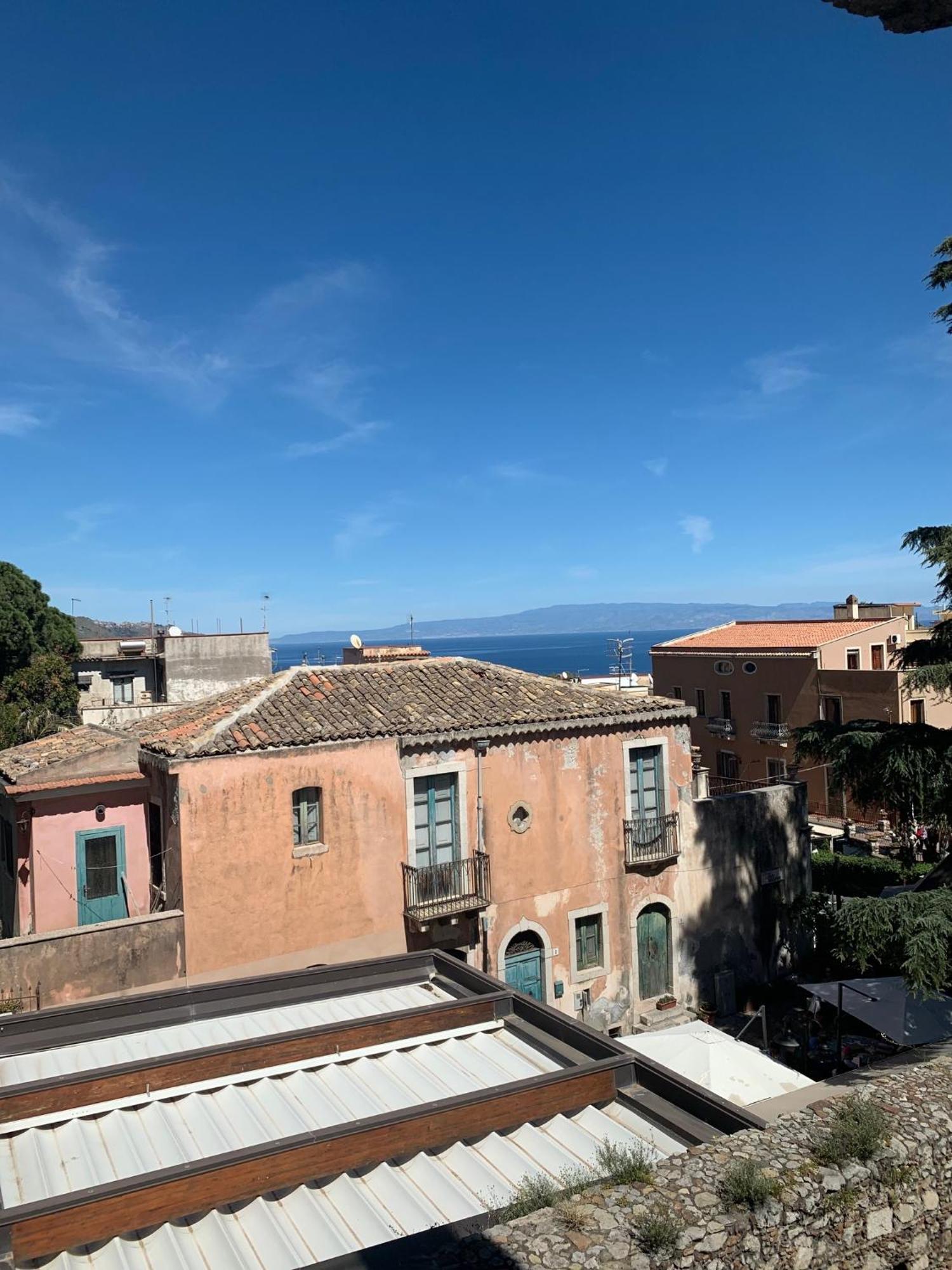 Casa Melany Appartement Taormina Buitenkant foto